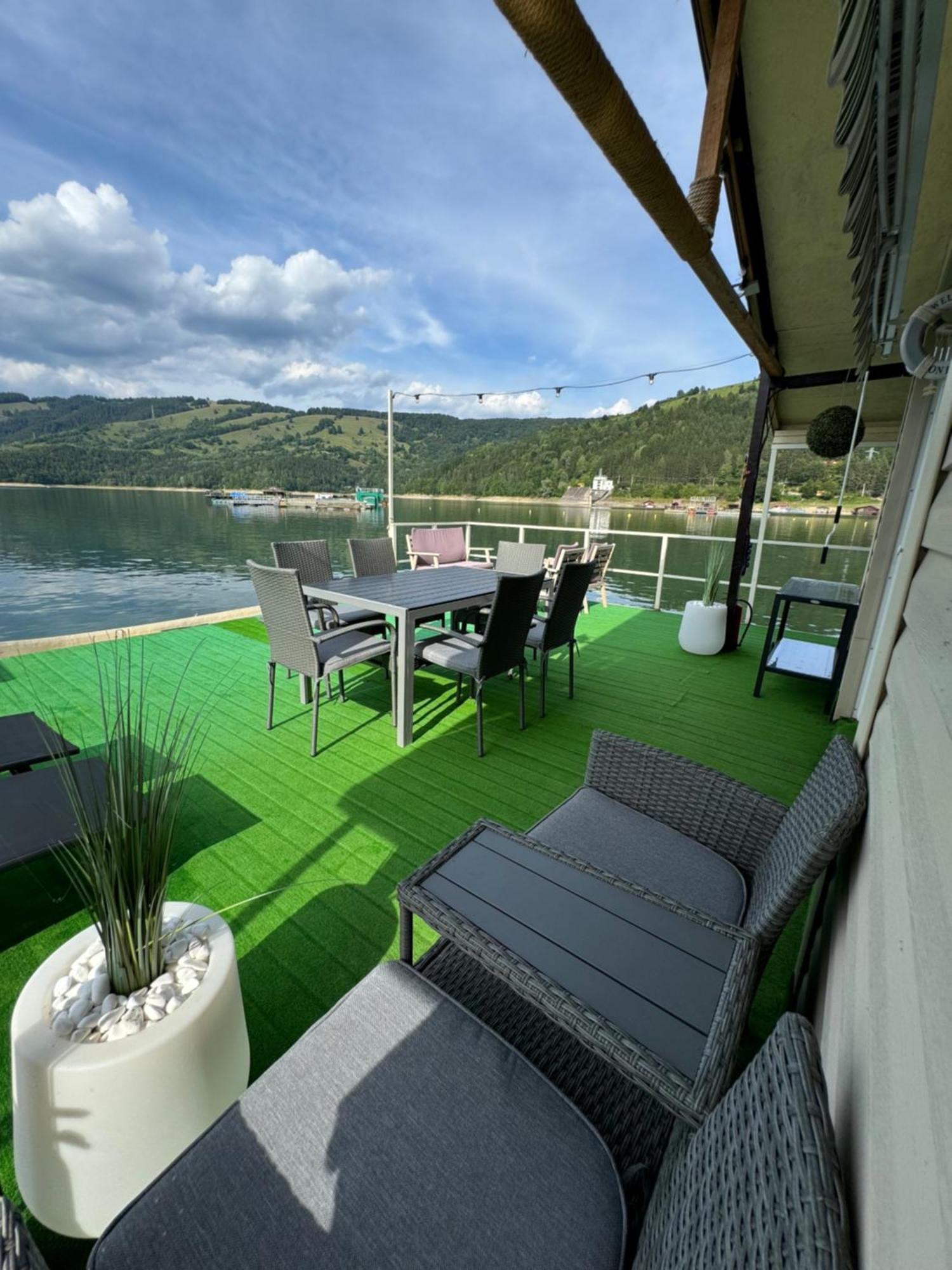 Casa Pe Lac Bicaz Exterior foto